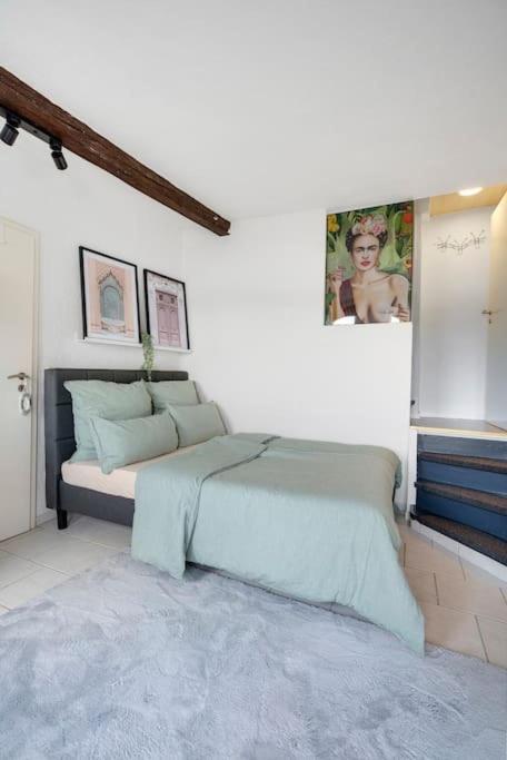 נויוויד Tiny Apartment With Spacious Terrace On The Rhine מראה חיצוני תמונה